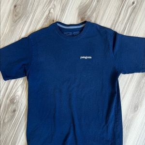 Men’s Patagonia t-shirt